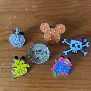 Lot of Disney trading pins